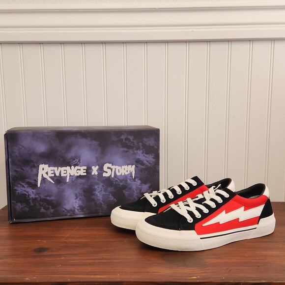 Revenge X Storm Size 7M/8.5W Vol. 2 Low-Top Red/Black/White Lightening Brand New - Picture 1 of 10
